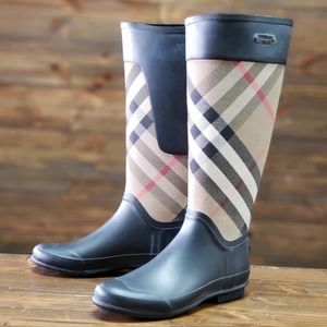 New Burberry Women's Check Panel Rainboots US 7